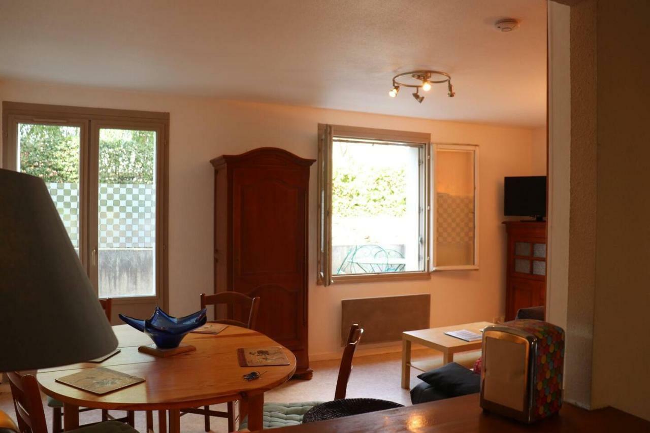 Le Nid De Barrier Apartment Bagneres-de-Luchon ภายนอก รูปภาพ